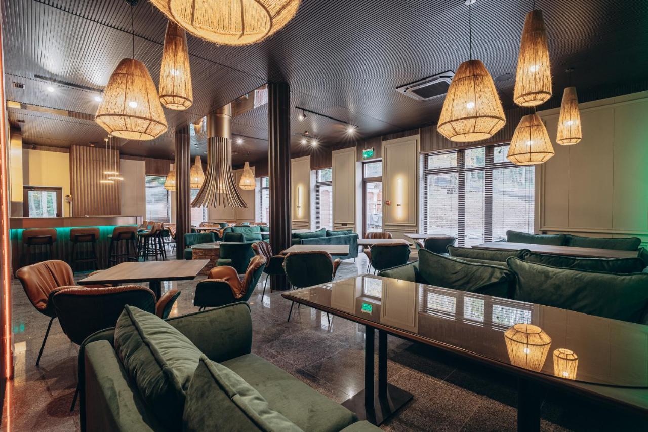 Park Hotel Bristol Ужгород Екстер'єр фото