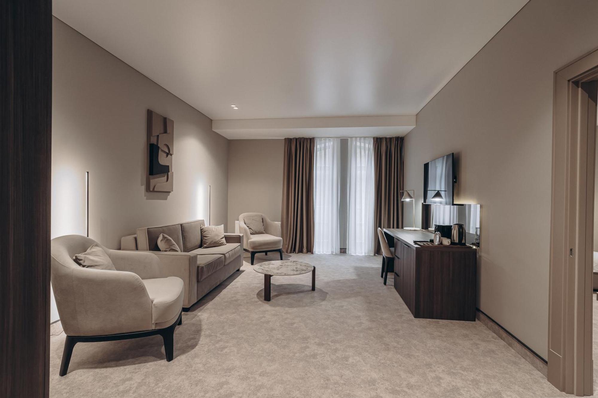 Park Hotel Bristol Ужгород Екстер'єр фото
