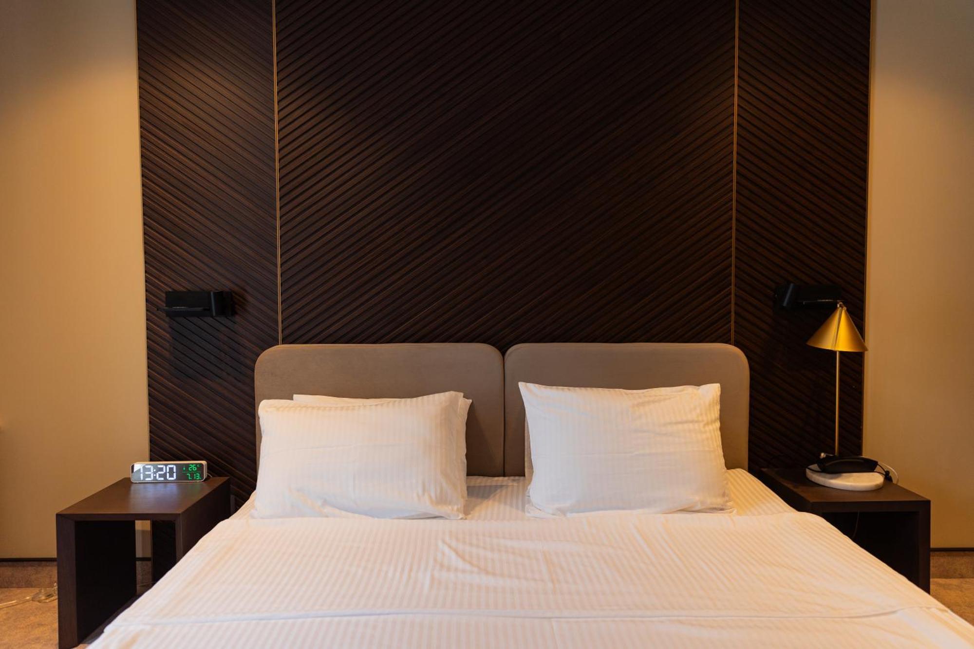 Park Hotel Bristol Ужгород Екстер'єр фото